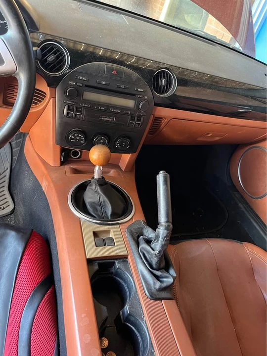 2006 Mazda NC MX-5 Miata - Image 7 of 10