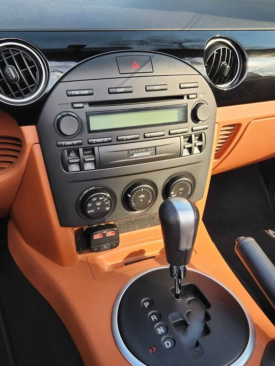2006 Mazda NC MX-5 Miata - Image 15 of 17