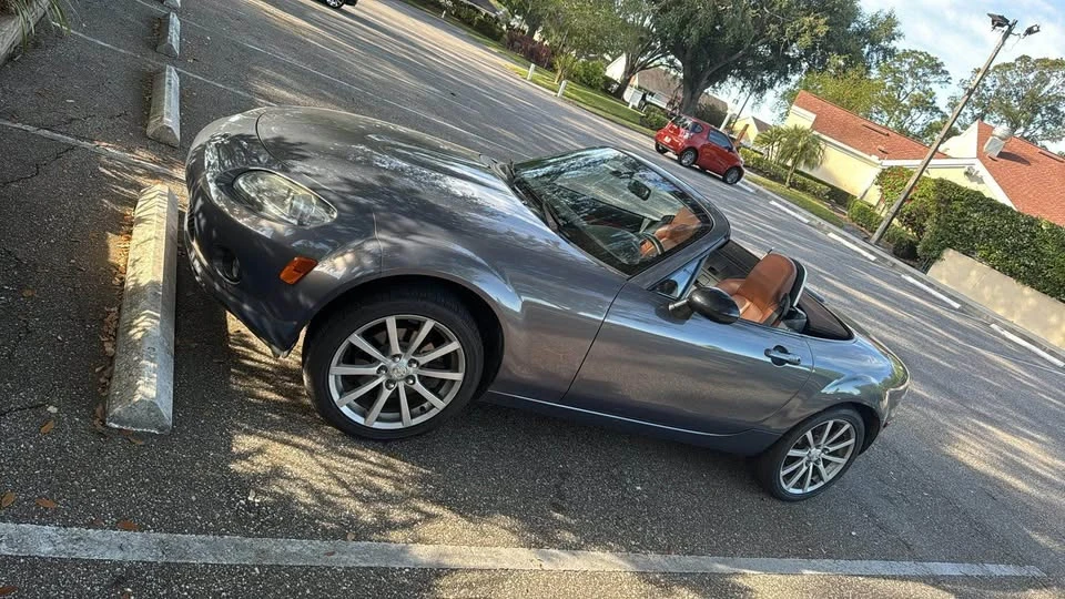 2006 Mazda NC MX-5 Miata - Image 7 of 11