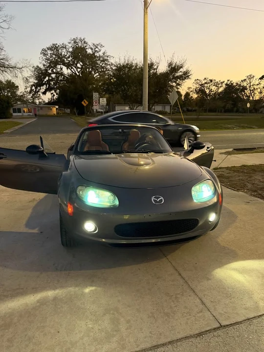 2006 Mazda NC MX-5 Miata - Image 10 of 18