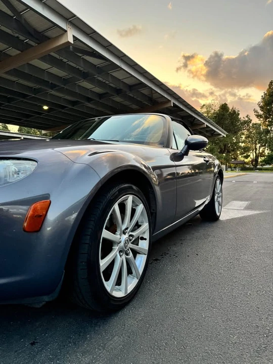 2006 Mazda NC MX-5 Miata - Image 11 of 20