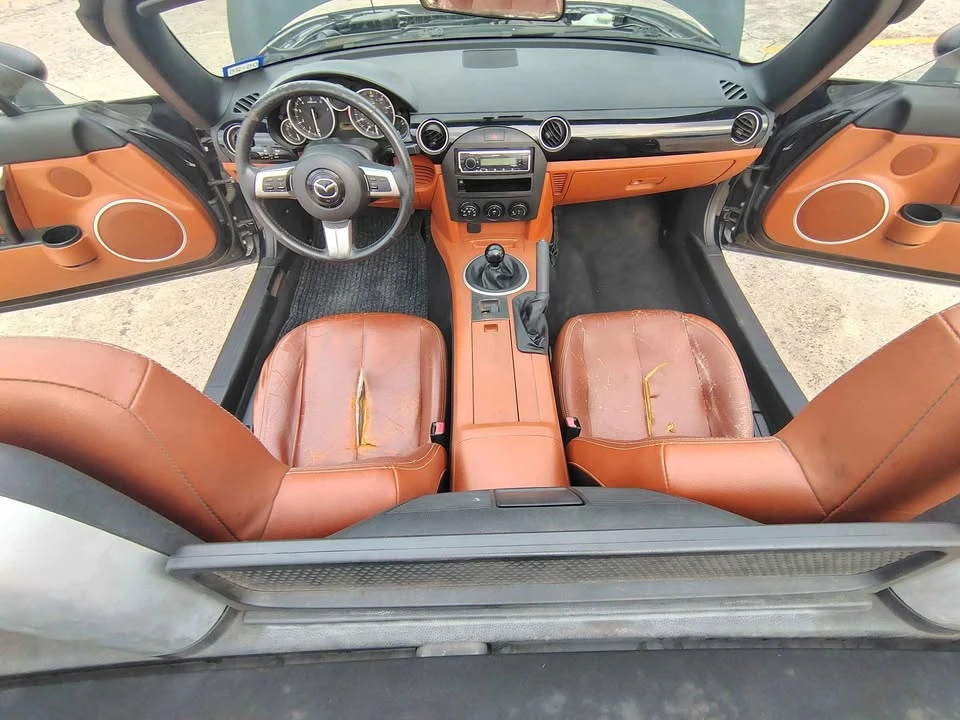 2006 Mazda NC MX-5 Miata - Image 8 of 18