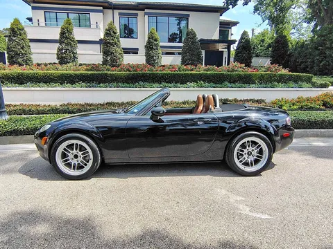2006 Mazda MX-5 Miata Grand Touring Convertible