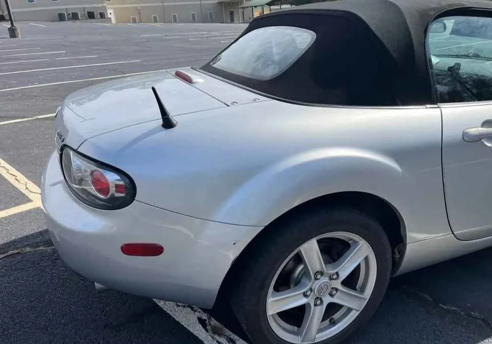 2006 Mazda NC MX-5 Miata - Image 15 of 15