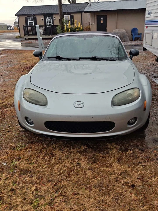 2006 Mazda NC MX-5 Miata - Image 2 of 15