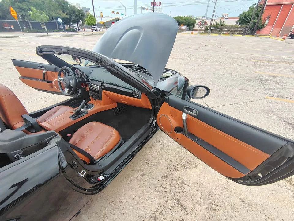 2006 Mazda NC MX-5 Miata - Image 9 of 19