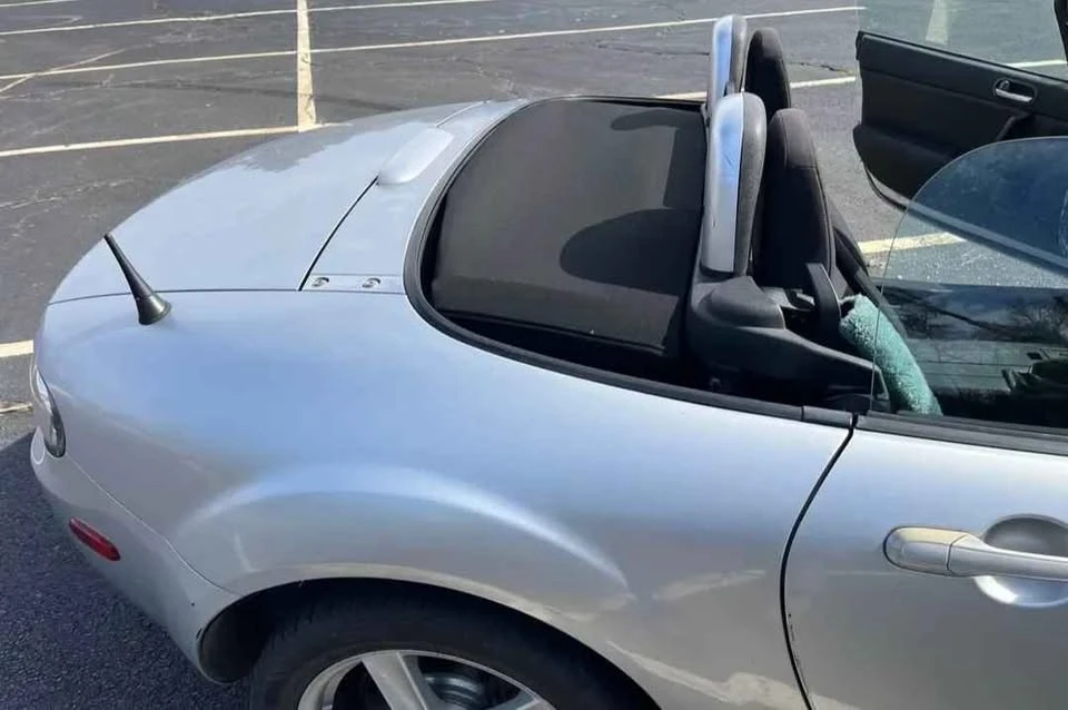 2006 Mazda NC MX-5 Miata - Image 8 of 15