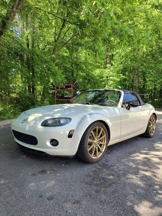 2006 Mazda NC MX-5 Miata - Image 2 of 14