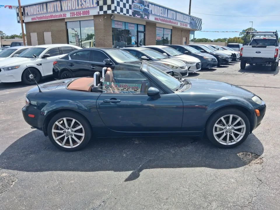 2006 Mazda NC MX-5 Miata - Image 4 of 8