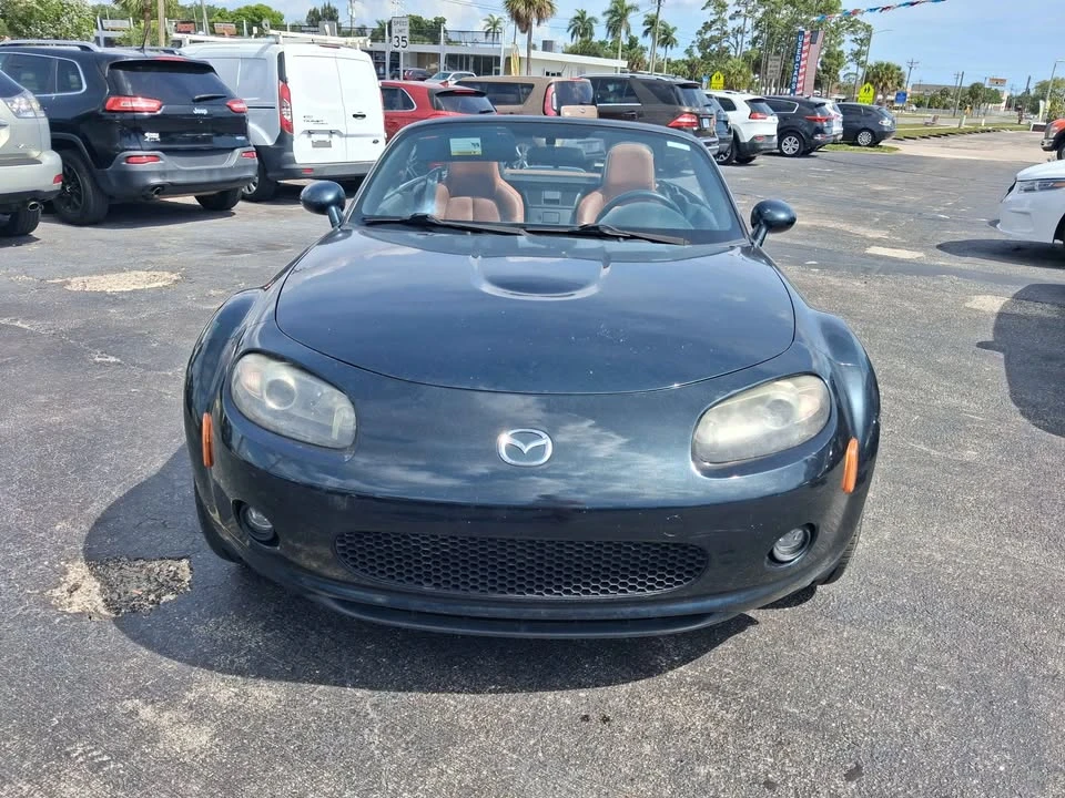 2006 Mazda NC MX-5 Miata - Image 2 of 8