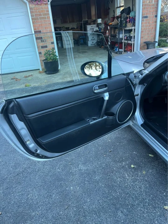 2006 Mazda NC MX-5 Miata - Image 6 of 14