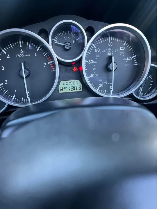 2006 Mazda NC MX-5 Miata - Image 12 of 14