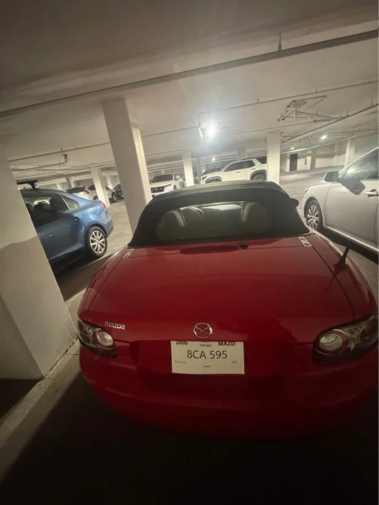 2006 Mazda NC MX-5 Miata - Image 4 of 11