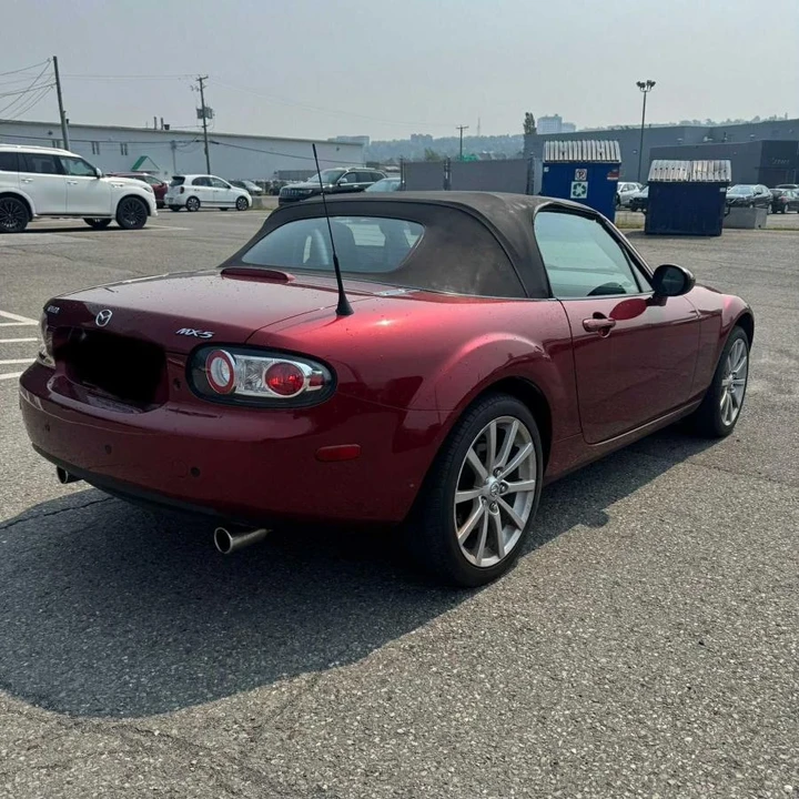 2006 Mazda NC MX-5 Miata - Image 4 of 6