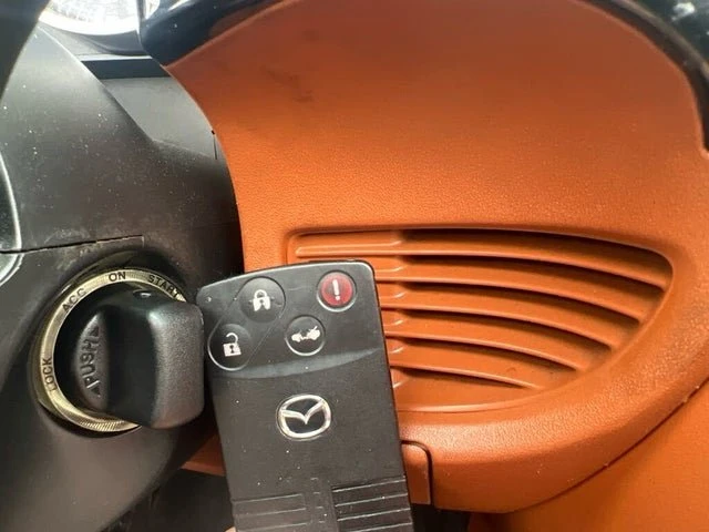 2006 Mazda NC MX-5 Miata - Image 13 of 18