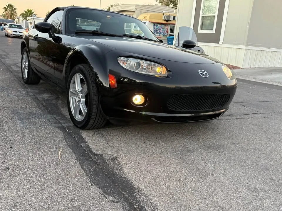 2006 Mazda NC MX-5 Miata - Image 6 of 10