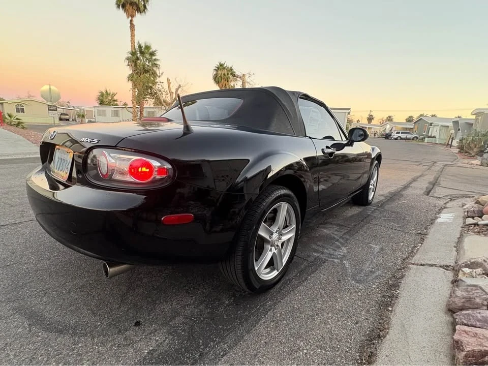2006 Mazda NC MX-5 Miata - Image 7 of 10