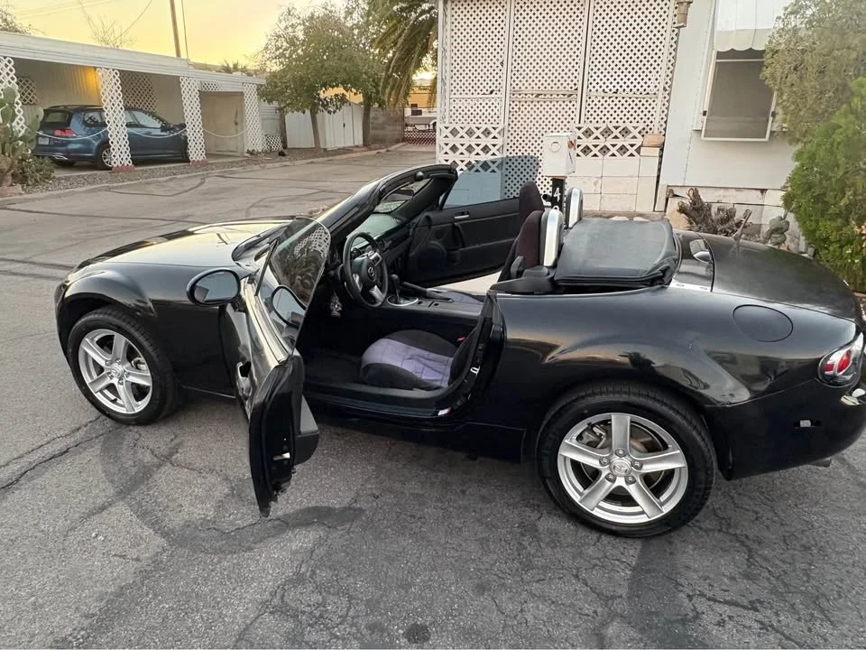 2006 Mazda NC MX-5 Miata - Image 2 of 10