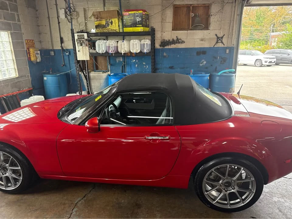 2006 Mazda NC MX-5 Miata - Image 3 of 16
