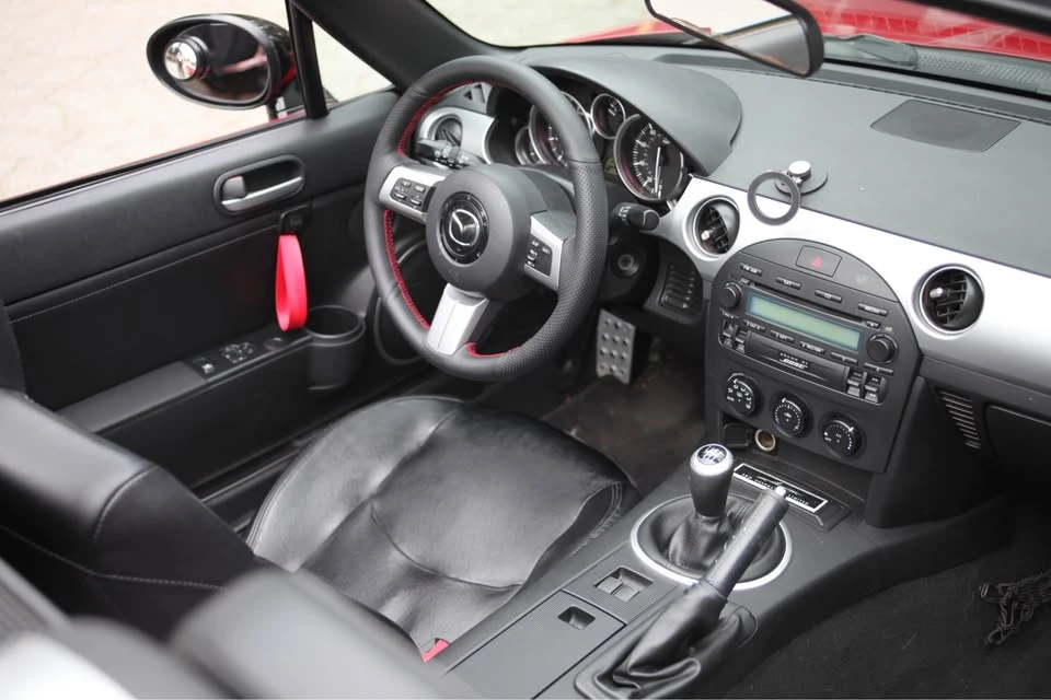 2006 Mazda NC MX-5 Miata - Image 8 of 10