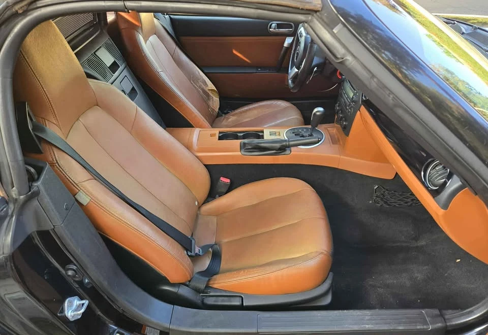 2006 Mazda NC MX-5 Miata - Image 9 of 10