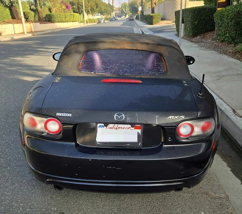 2006 Mazda NC MX-5 Miata - Image 4 of 10