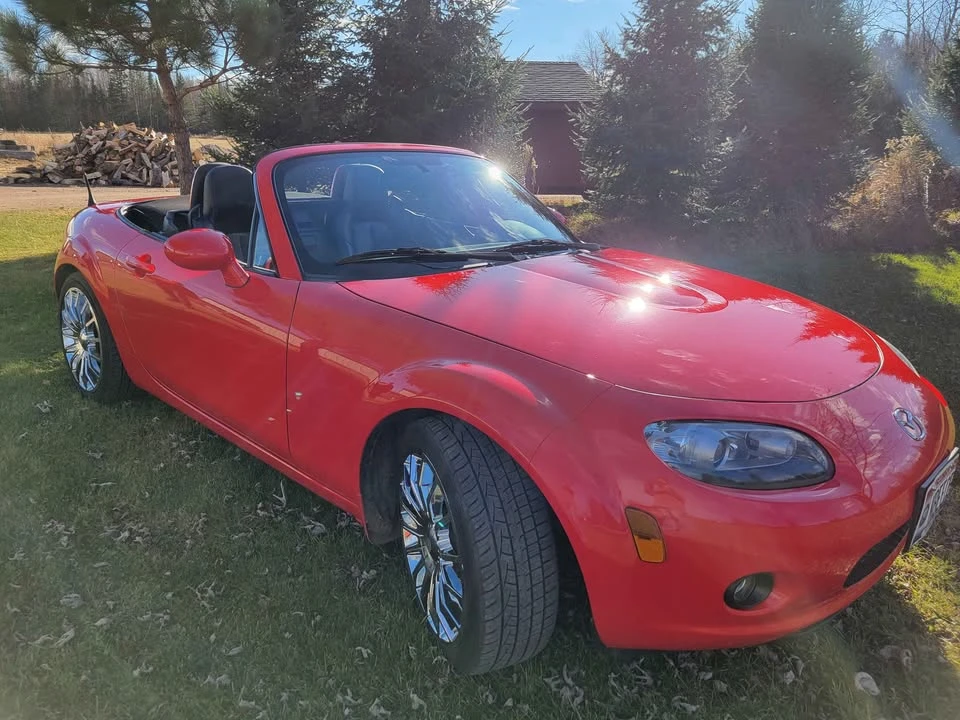 2006 Mazda NC MX-5 Miata - Image 15 of 17