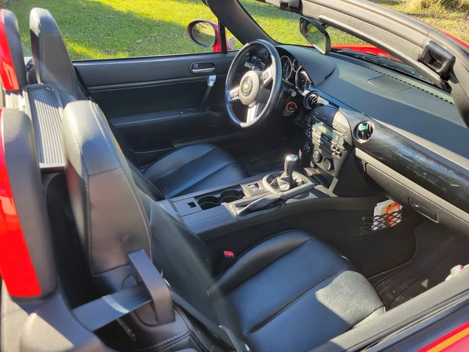 2006 Mazda NC MX-5 Miata - Image 12 of 17