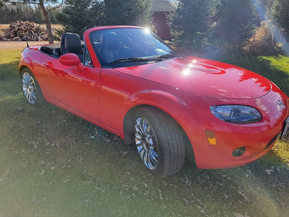 2006 Mazda NC MX-5 Miata - Image 10 of 17
