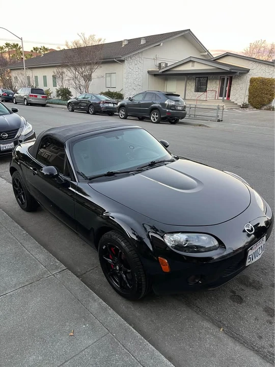 2006 Mazda NC MX-5 Miata - Image 8 of 14