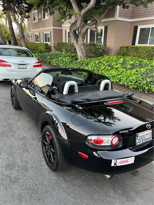 2006 Mazda NC MX-5 Miata - Image 3 of 14