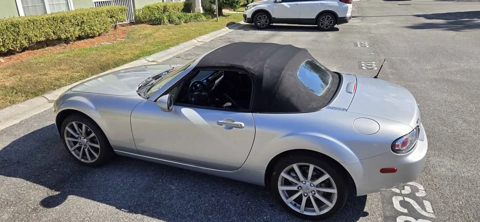 2006 Mazda NC MX-5 Miata - Image 7 of 9
