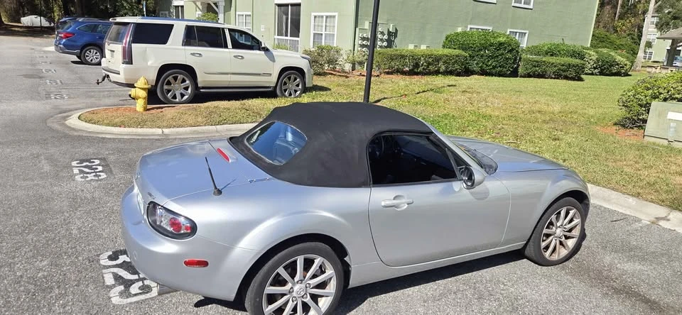 2006 Mazda NC MX-5 Miata - Image 8 of 9