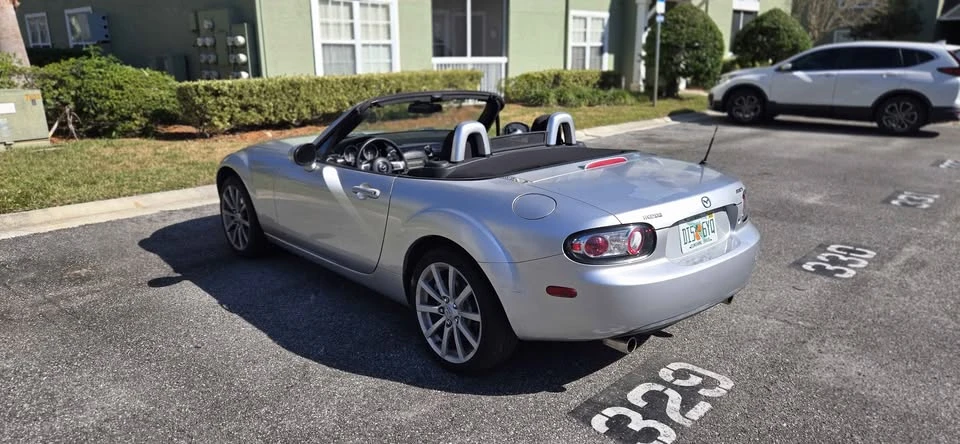 2006 Mazda NC MX-5 Miata - Image 2 of 9