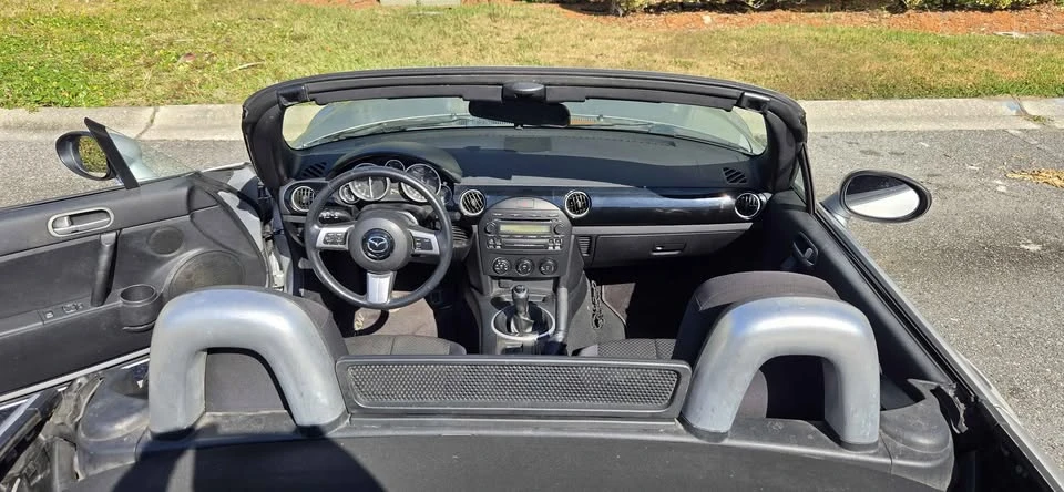 2006 Mazda NC MX-5 Miata - Image 6 of 9