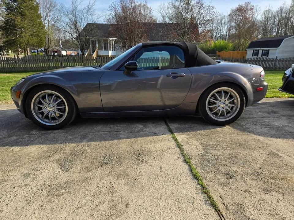 2006 Mazda NC MX-5 Miata - Image 4 of 7