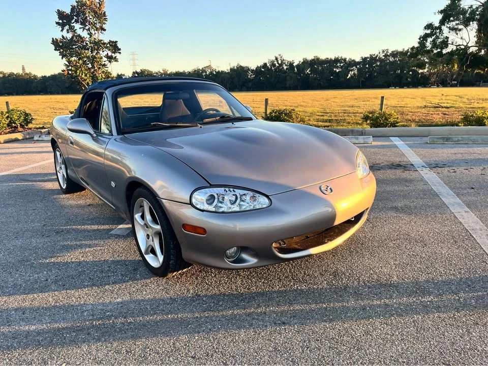 2003 Mazda NC MX-5 Miata - Image 4 of 7