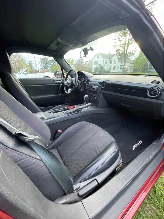 2006 Mazda NC MX-5 Miata - Image 8 of 8