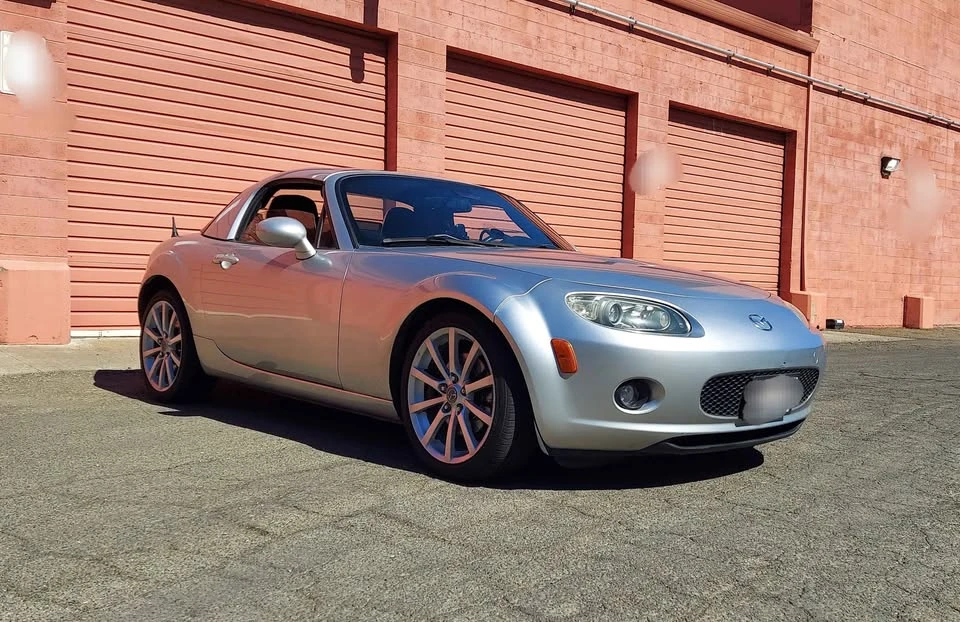 2006 Mazda NC MX-5 Miata - Image 3 of 11