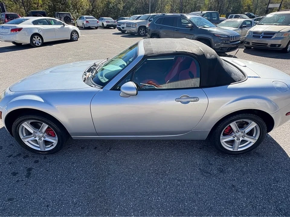 2006 Mazda NC MX-5 Miata - Image 14 of 17