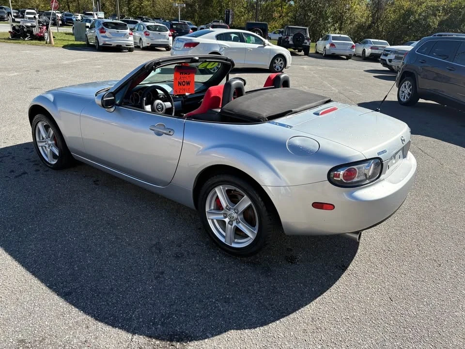2006 Mazda NC MX-5 Miata - Image 3 of 17