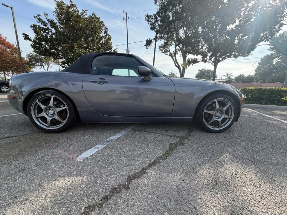 2006 Mazda NC MX-5 Miata - Image 4 of 11