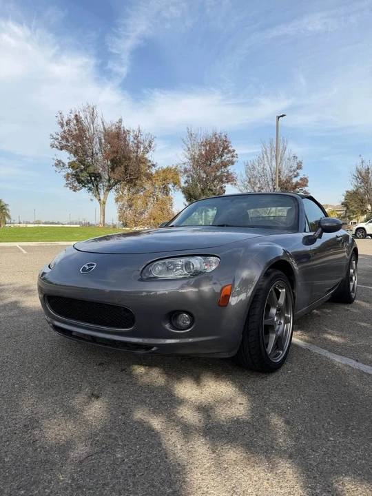 2006 Mazda NC MX-5 Miata - Image 2 of 11