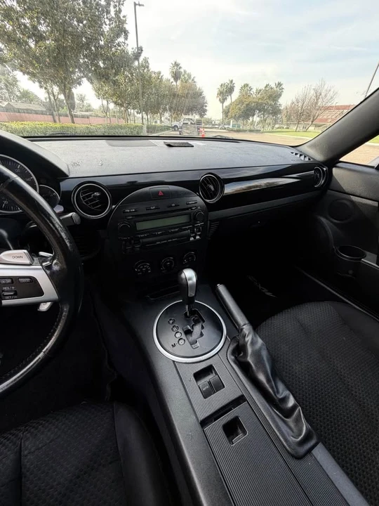 2006 Mazda NC MX-5 Miata - Image 10 of 11