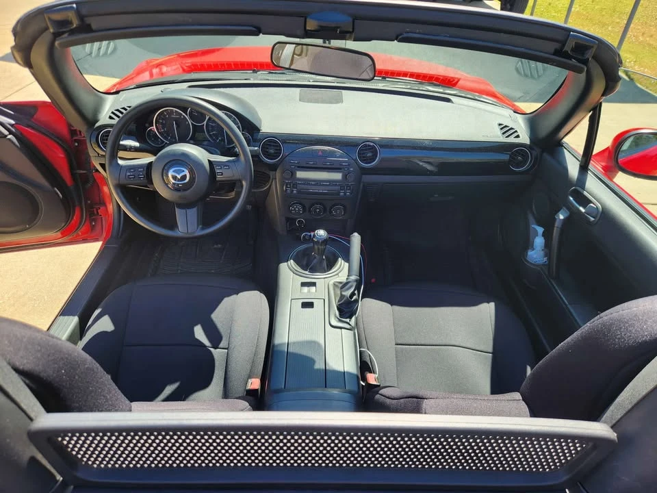 2006 Mazda NC MX-5 Miata - Image 7 of 11