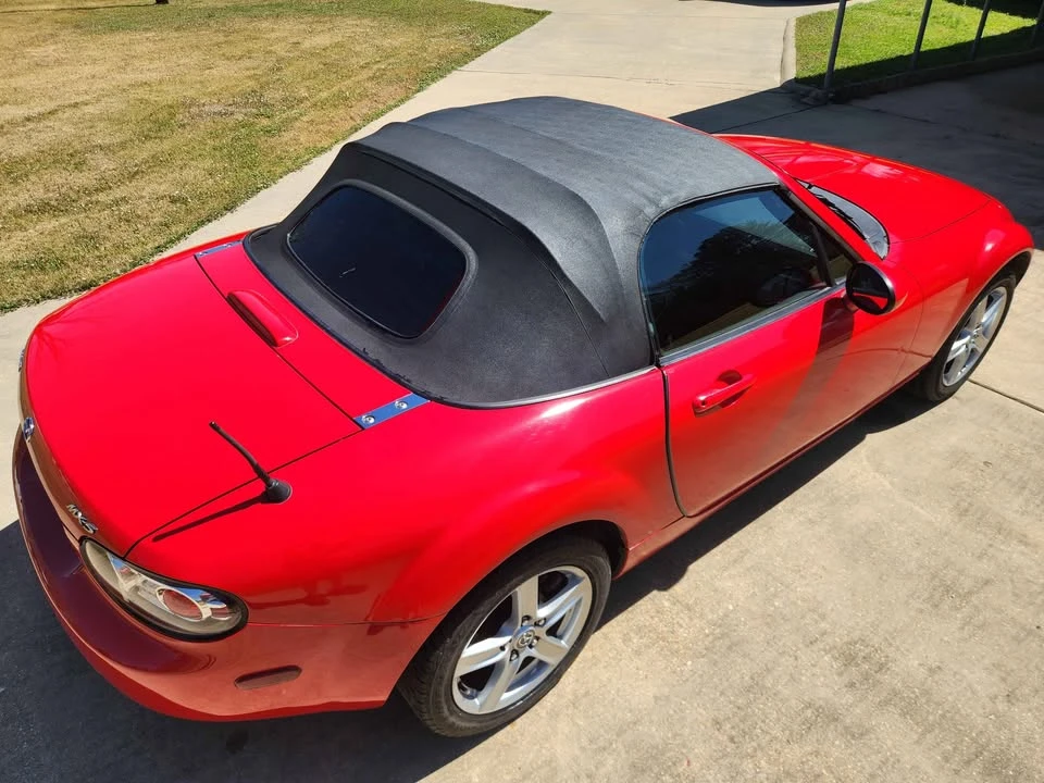 2006 Mazda NC MX-5 Miata - Image 5 of 11
