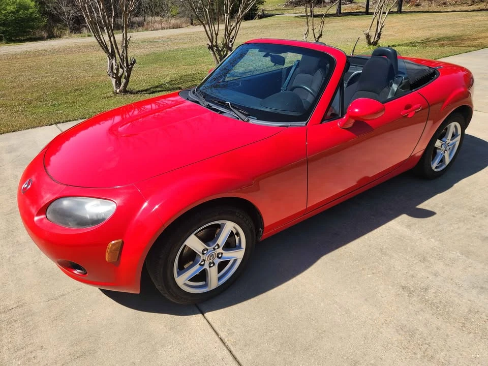 2006 Mazda NC MX-5 Miata - Image 2 of 11