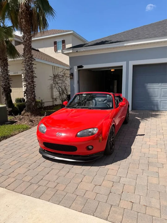 2006 Mazda NC MX-5 Miata - Image 2 of 18