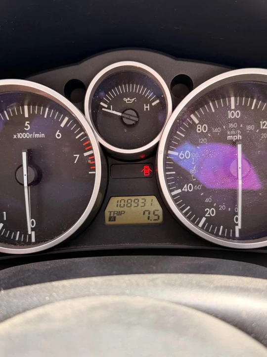 2006 Mazda NC MX-5 Miata - Image 14 of 18