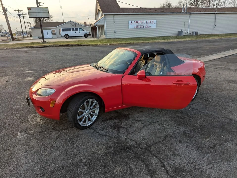 2006 Mazda NC MX-5 Miata - Image 3 of 12